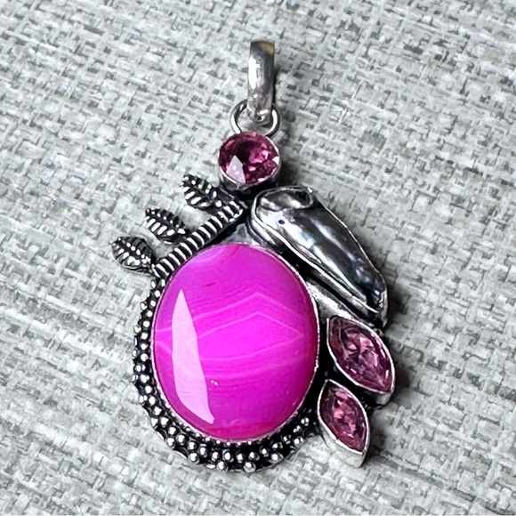Artisan Pink Dyed Agate Pendant With Glass Accents Silver Tone Metal - Picture 1 of 8
